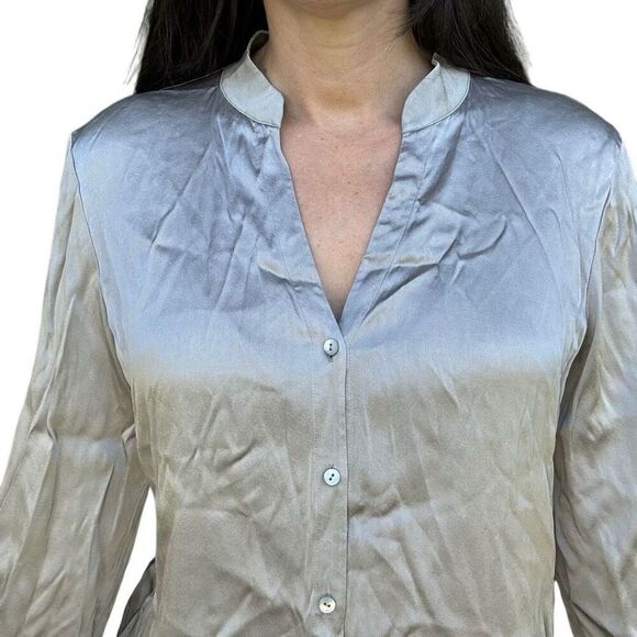 Eileen Fisher Champaign Silk Long Sleeve Button Front Blouse Size Medium Career - Picture 2 of 7